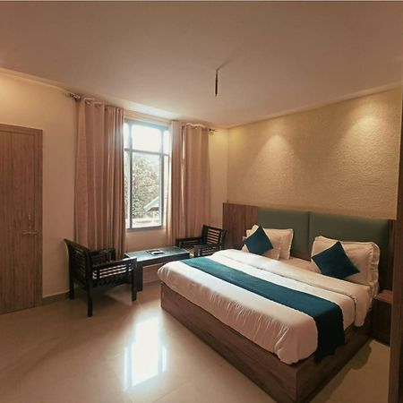 Hotel Wild Rose - Далхаузі Екстер'єр фото